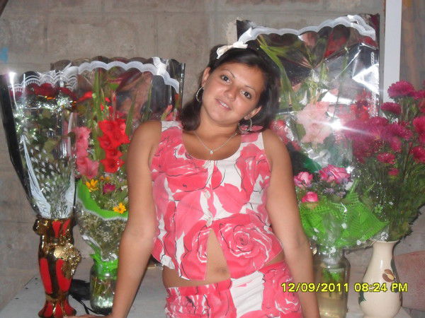 Надюша Цуканова