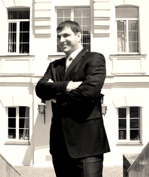 Сергей Лазарев