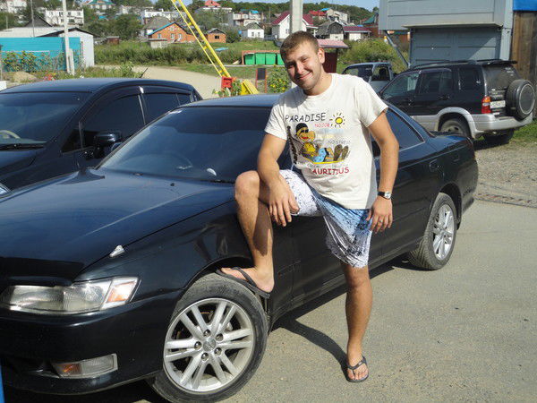 Дмитрий Тихоненко