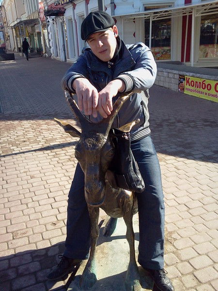 Сергей Комаров