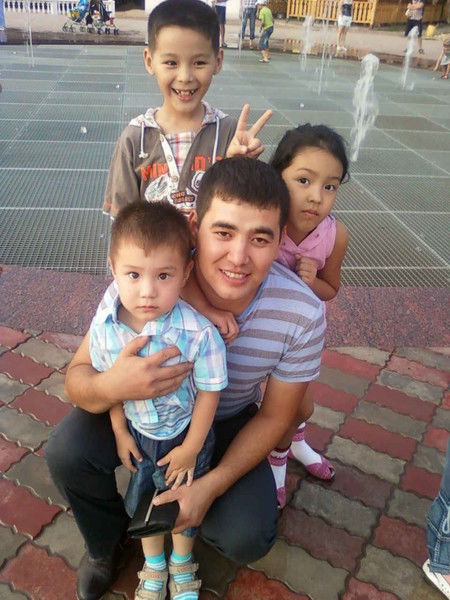 Алмаз Ынтыкбаев