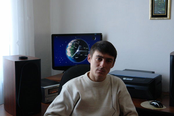 Павел Мельник