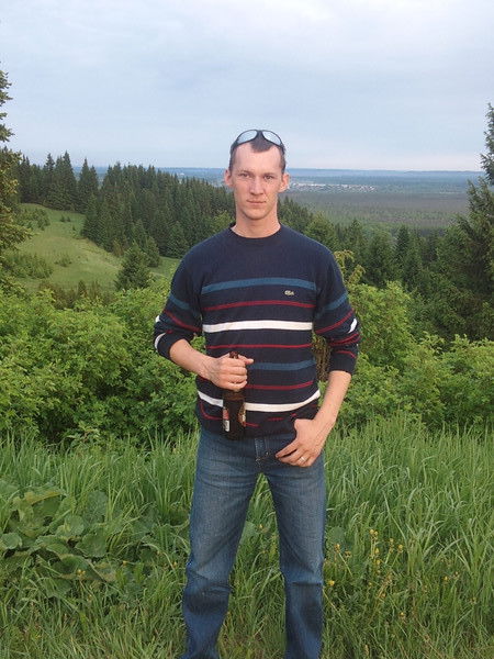 Алексей Дементьев