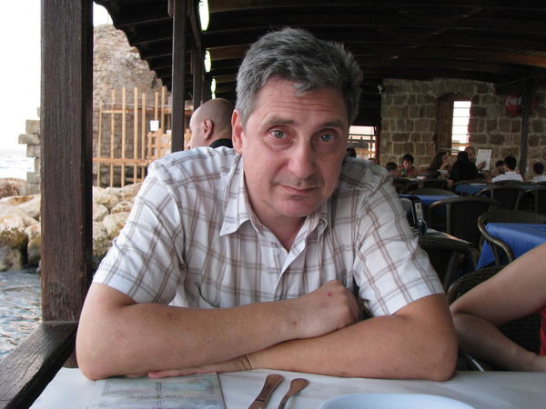 Юрий Степанов