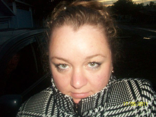 Алена Попова