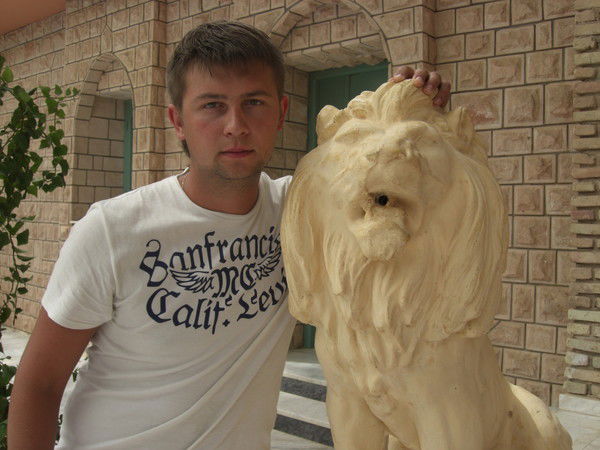 Антон Рыжов