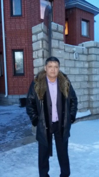 Болат Сулейменов