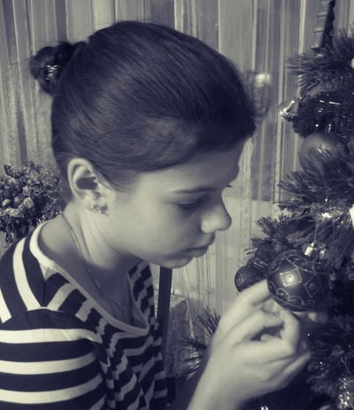 Настя Бударина