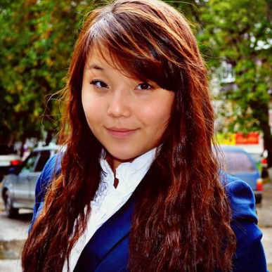 Урхия Жахина