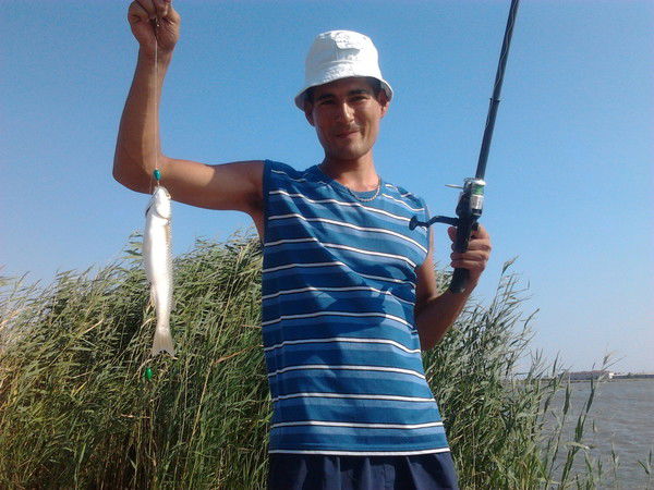 Рустам Дадажанов