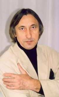 Анатолий Елизаров