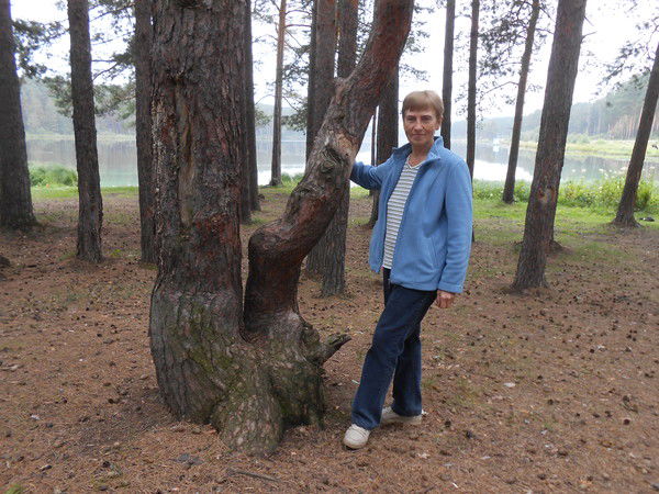 Нэлли Холманских