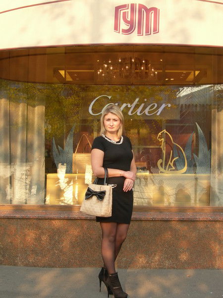 Елена Ухина