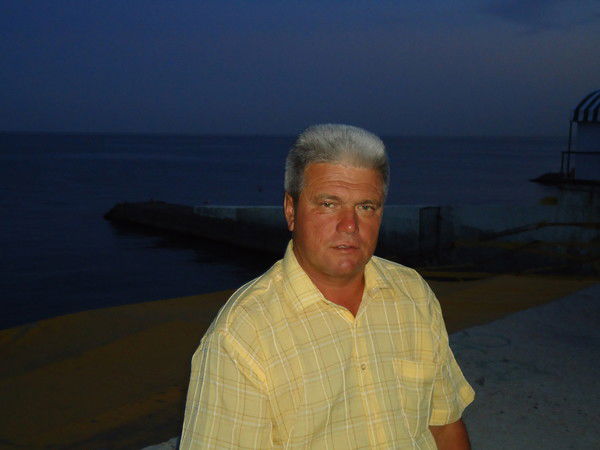 Сергей Емеличев