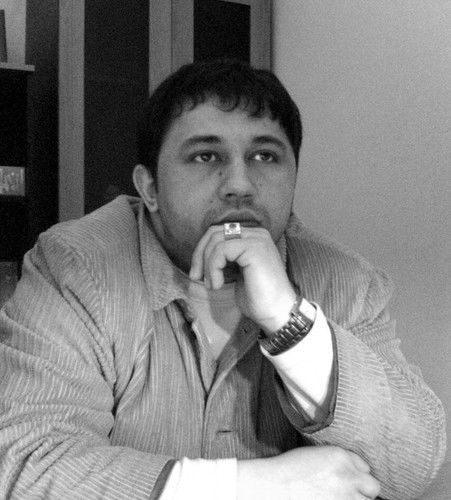 Александр Николаев