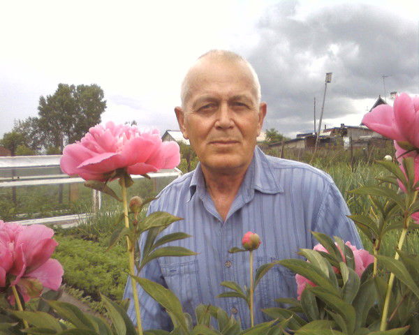 Николай Деменков