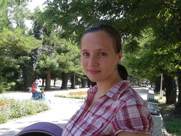 Наташа Максютенко