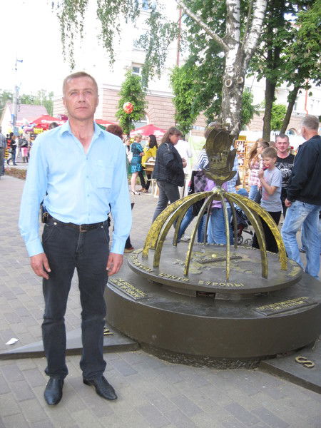 Игорь Просто