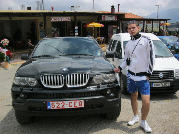 Денис Левин
