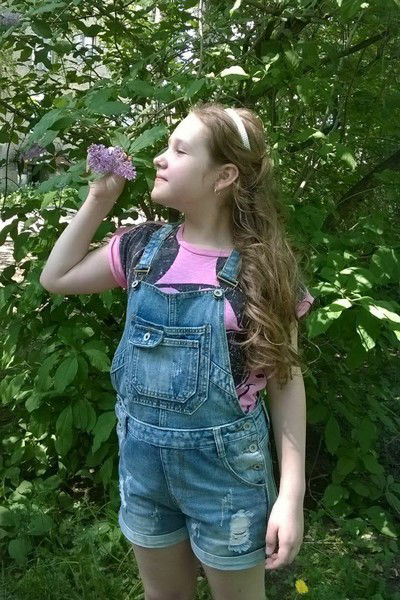 Анюта Иванова