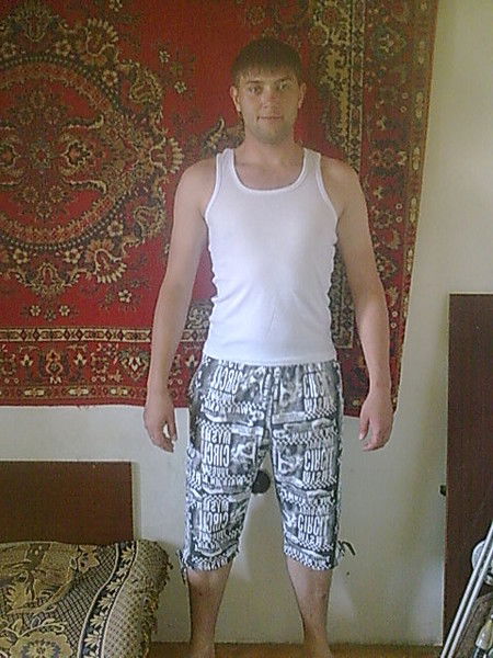 Артем Левин