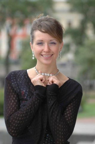 Юлия Попова