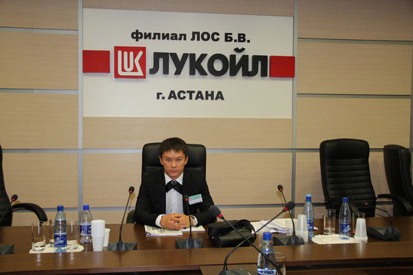 Дулат Кансеитов