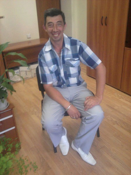 Валерий Извеков