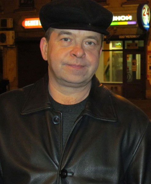 Денис Зверев