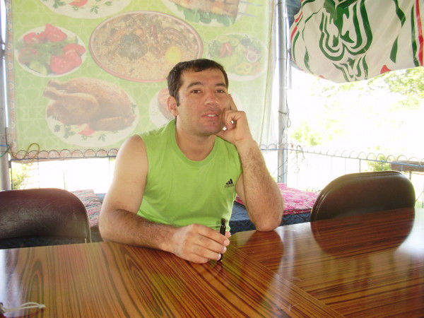 Назаров Неъмат