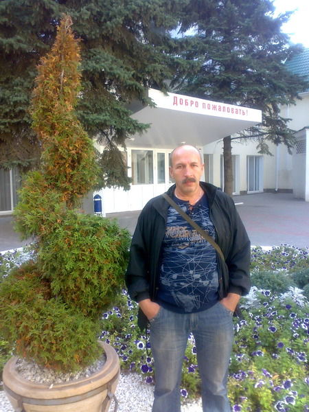 Михаил Пешков