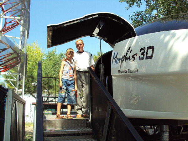 Геннадий Толстов