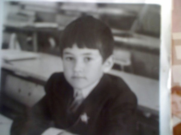 Виктор Серый