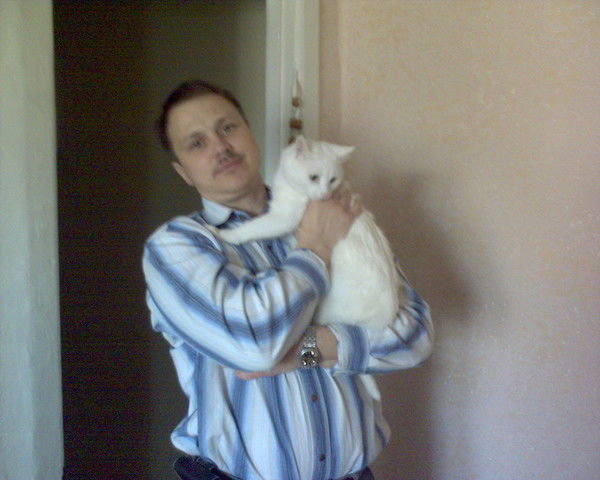 Игорь Галанов