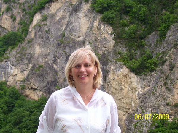 Людмила Хмельникова