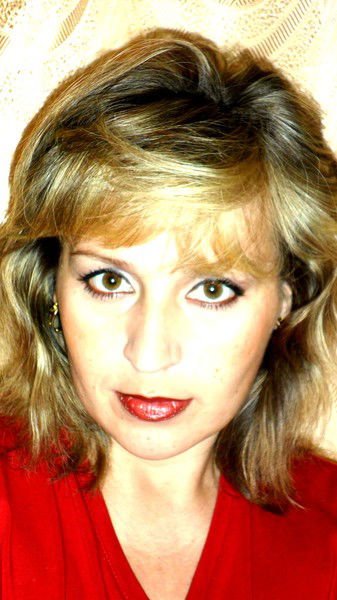 Елена Костюкова