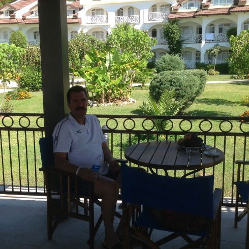 Анатолий Мотов