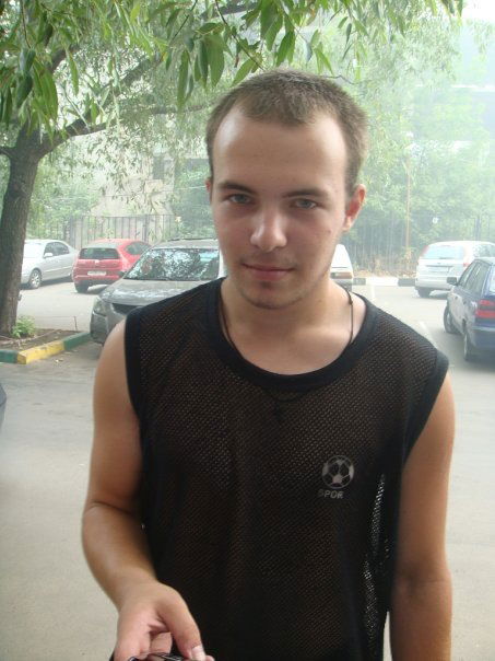 Николай Попов