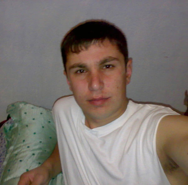 Далер Умаров