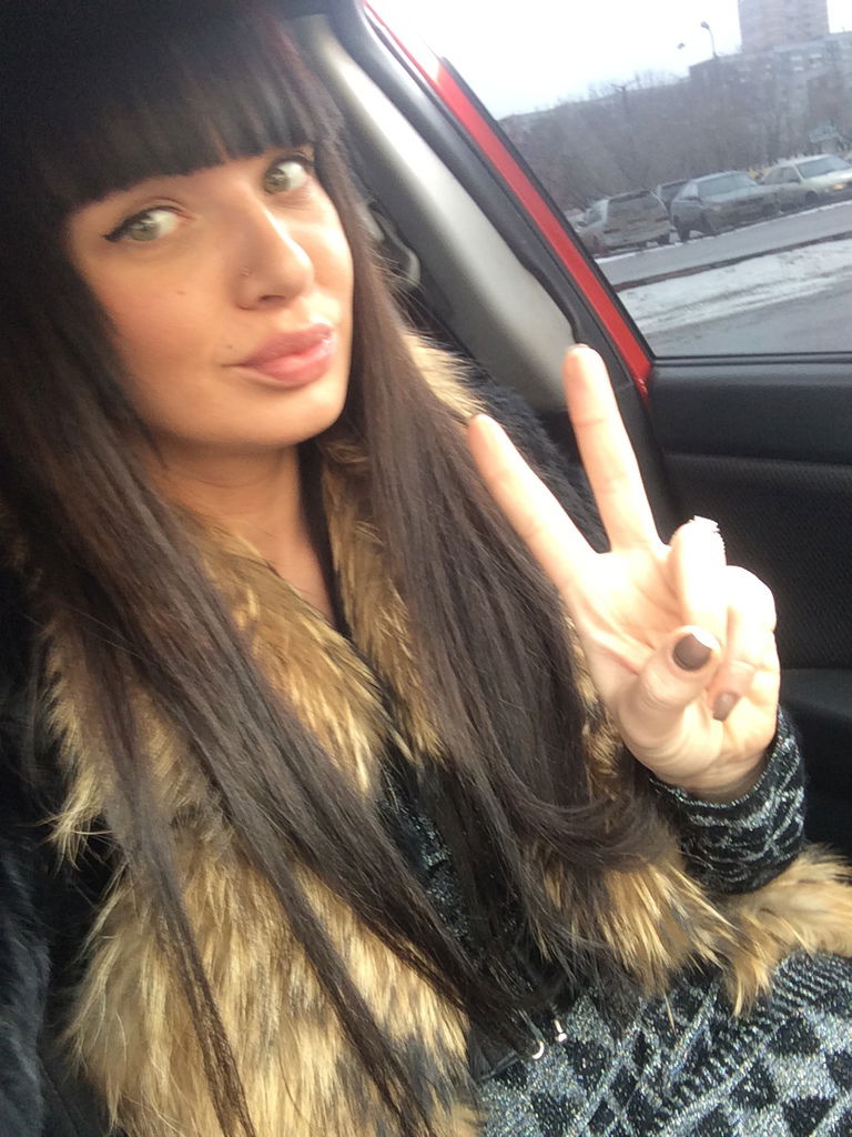 Юлия Пивоварова