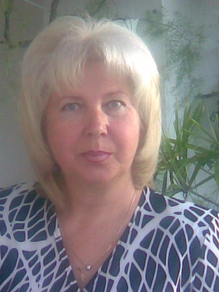 Любовь Тезикова