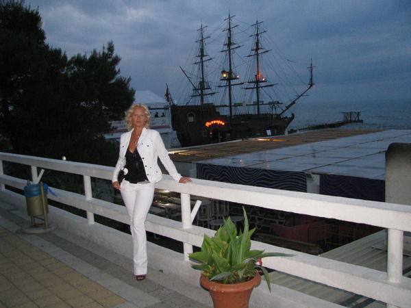 Юлия Островская