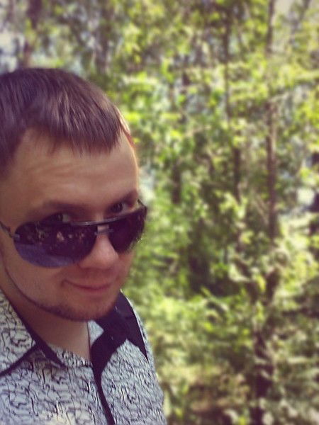 Илья Фролов