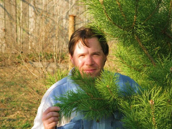 Олег Никишов