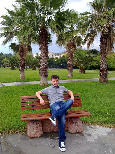 Акбар Ислам