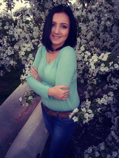 Аня Хитрунова