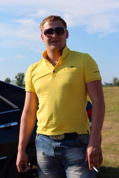 Артём Гвозд