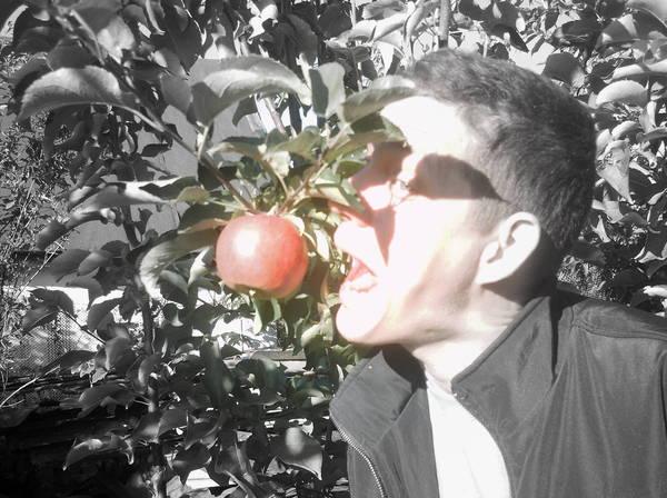 Артем Овчаров