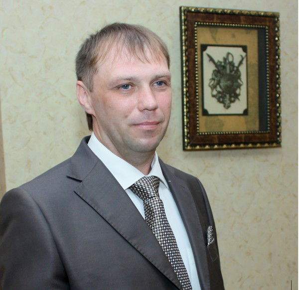 Владимир Голиков