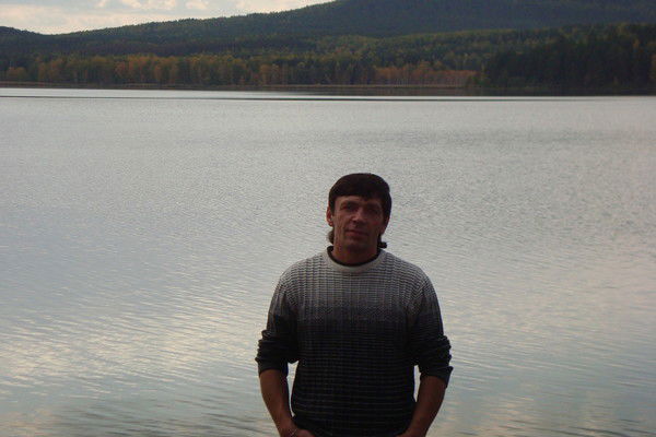 Александр Глазков